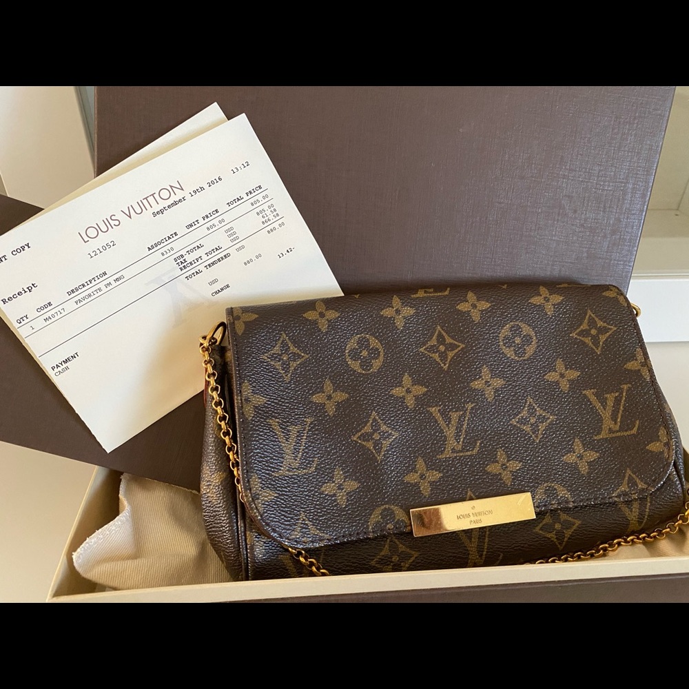 AUTHENTIC LV Monogram Canvas Favorite PM Bag